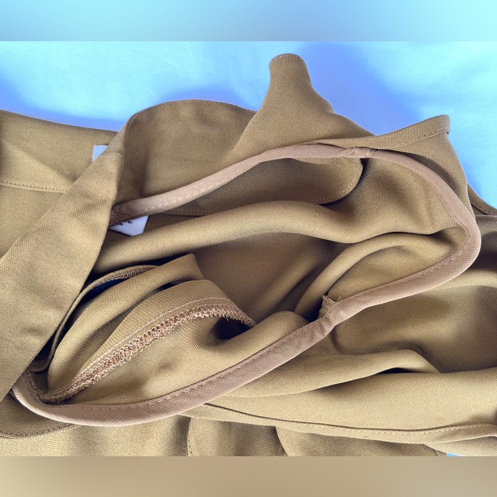 H&M | Ruffled Midi Dress - Picture 9 of 15